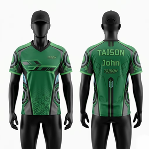 Jersey de Tiro con Arco de Poliéster Premium de 150 GSM, Degradado Verde y Negro, Diseño de Paneles de Tela Transpirable, Logotipo Personalizado por Sublimación - Product Image 1