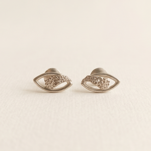 DIVYORO EYE <b>SILVER</b> EARRING - Product Image 2