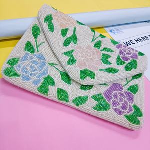 Bolsa de Almacenamiento Hecha a Mano con Cuentas, Diseño Floral Colorido, Diseño Bohemio Elegante y de Lujo, Ecológica, Duradera, 10x6 Pulgadas, Multiusos - Product Image 1