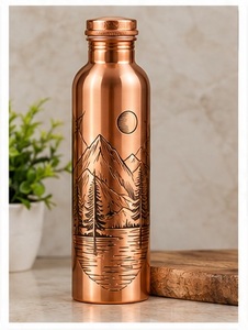 Botella de Agua de Cobre Hecha a Mano con Diseño de Mandala, Estilo Bohemio, Botella de Viaje Portátil con Tapa - Product Image 3