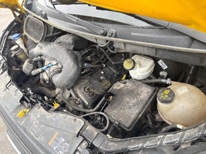 Furgoneta de Carga Comercial Transit250 2019 con Techo Alto, Motor V6 de 3.5L, Distancia Entre Ejes Larga, 80,598 Millas - Product Image 4