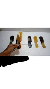 Peine de cuerno de buey Natural 100% al por mayor, peine de masaje de pelo Antiestático de dientes finos con mango grueso, salones ecológicos hechos a mano - Product Image 2