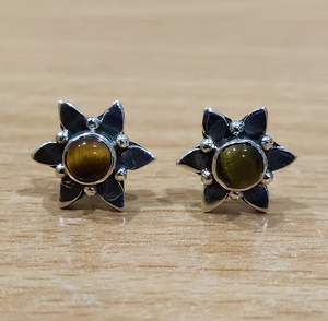 Pendientes de plata de ley 925 con forma de flor y piedra natural de ojo de tigre, hechos a mano, joyería para mujer, regalo para ella. - Product Image 2