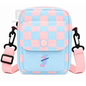 กระเป๋าคาดลำตัวแบบสั่งทำพิเศษ Jack & Jill of America พร้อมโลโก้ปักด้านหน้า สีฟ้าอ่อน ปิดด้วยกระดุมสีชมพู ใช้ได้ทุกวันสำหรับผู้หญิง - Product Image 1