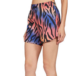 Nouveaux shorts confortables pour femmes, vêtements de mode, fournisseur direct d'usine, vêtements décontractés, shorts pour femmes en couleur unie - Product Image 3