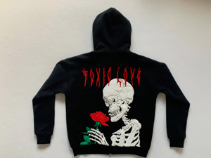 เสื้อฮู้ดซิปผู้ชาย ลายหัวกะโหลก กีตาร์ กุหลาบ พิมพ์ลายร็อคแอนด์โรล แขนเสื้อแบบกอธิค - Product Image 2