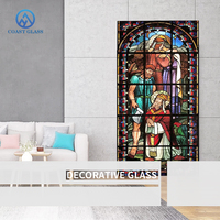 Buntglasfenster im Mittelalterlichen Stil Fensterkunst Farbige Glaspaneele