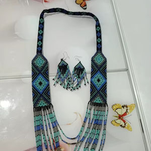 สร้อยคอสุดฮิต, สร้อยคอทำมือประดับลูกปัด, สร้อยคอประดับลูกปัด, เครื่องประดับยูเครน, สร้อยคอยาว, สร้อยคอยูเครนพร้อมต่างหู - Product Image 1