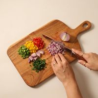 Planche à découper en chêne massif de qualité supérieure, épaisseur 1,5 cm, robuste, écologique, compatible lave-vaisselle, pour chefs professionnels