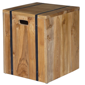 Esta mesa auxiliar de estilo industrial 'Hole' de Chic Teak, fabricada con madera de teca ecológica, presenta una construcción en forma de cubo. - Product Image 3