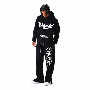 Conjunto Deportivo con Capucha Negra, Corte Regular, Informal, Transpirable, Sudadera y Pantalones de Algodón, Cierre con Cordón Ajustable - Product Image 1