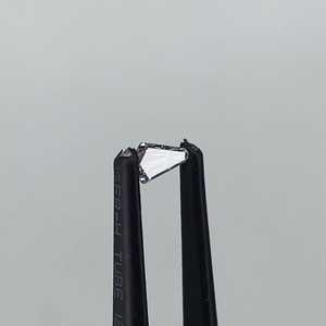 Diamante Cultivado en Laboratorio de 0.23 CT, 5.8x3.4mm, Corte Escudo, Corte Único, Certificado IGI, para Colgante - Product Image 1