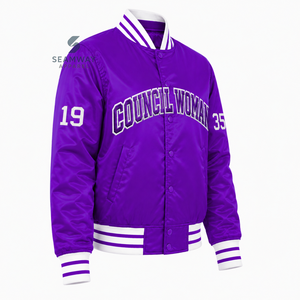 Chaqueta Universitaria Morada de Satén para Mujer NCNW con Botones a Presión, Letras Griegas Bordadas, Cuello y Puños de Punto a Rayas, Ropa Universitaria - Product Image 2