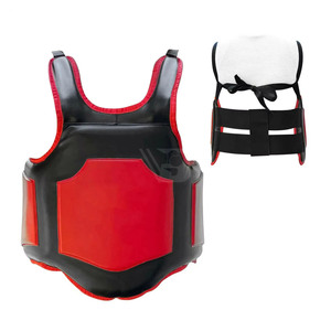 Protection de poitrine en cuir respirant de haute qualité pour le kickboxing, la boxe, le MMA et les arts martiaux - Product Image 6