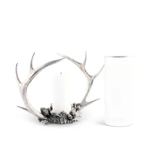 Support de bougie en bois de cerf avec motif de gland, décoration ronde pour la maison pour Noël ZE-3538T, fabriqué à la main par Zahid Exports - Product Image 1