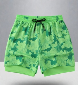 Shorts de sport pour hommes personnalisés, écologiques, à taille mi-haute élastique, camouflage, polyester/coton - Shorts de sport en gros - Product Image 5