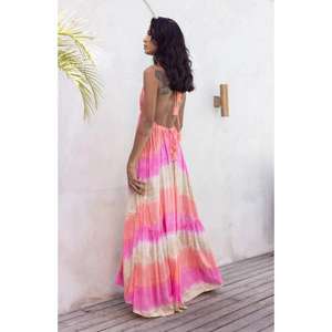 ชุดเดรสยาวแบบผูกคอ ทำมือ ระบายอากาศได้ดี สีสันเขตร้อน ผ้าฝ้าย 100% ให้ความสง่างามอย่างเป็นธรรมชาติ - Product Image 5