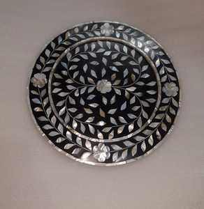 Nueva Bandeja de Servicio y Almacenamiento Personalizada Hecha a Mano con Incrustaciones de Resina MOP para Chocolates y Dátiles, Nuevo Diseño Floral, Platos de Servicio para Mesa - Product Image 3