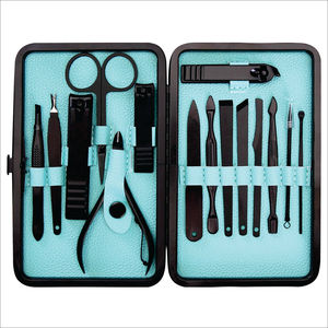 Juego de Manicura y Pedicura de Lujo, Cortaúñas de Acero Inoxidable y Kit de Cuidado Personal, Estuche de Cuero Portátil para Personas Mayores/Adultos/Niños Pequeños - Product Image 1