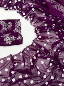 Sari de Georgette de Seda Suave Premium al por Mayor con Bordado de Hilo de Puntos y Borde de Flecos para Bodas y Fiestas - Product Image 3