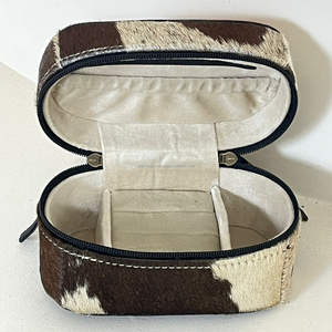 Caja de Almacenamiento de Joyas de Cuero Vacuno de Alta Calidad, Hecha a Mano, Elegante Organizador Personalizado para Aretes, Collares y Anillos para Chicas - Product Image 6