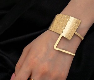 Customized Artisan Brass Cuff Retro Chunky <b>Stack</b> Wedding Party Festive Vintage Finished Fashion Jewelry Statement Metal <b>Bracelet</b> - Product Image 4