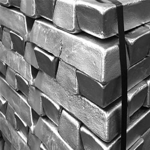 Fournisseur en gros de qualité supérieure de lingots d'aluminium 99,97 % pur et raffiné pour la fusion, le moulage et la fabrication d'alliages - Product Image 5
