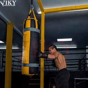   Sac de frappe lourd en cuir robuste, bicolore jaune et noir, personnalisé avec logo OEM, pour entraînement de fitness, MMA, Kickboxing et salle de sport - Product Image 3