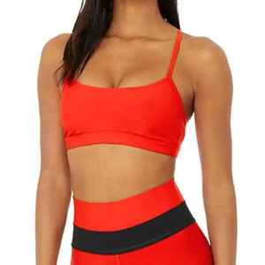 Conjunto de yoga sin costuras para mujer, pantalones de yoga y sujetador deportivo de secado rápido para entrenamiento y gimnasio. - Product Image 5