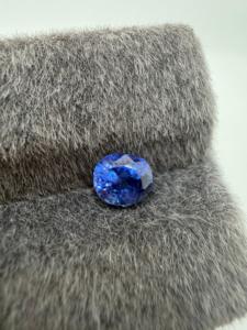 Zafiro Azul Natural, Corte Ovalado, Piedra Preciosa Suelta de 1.20 Quilates con Juego de Color de Ceilán, Sri Lanka, para Joyería Personalizada - Product Image 3