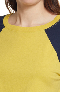 Camiseta de manga larga para mujer, diseño de moda informal transpirable, ideal para uso diario, material de algodón ligero, suave y cómodo - Product Image 5