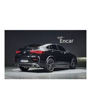 Mercedes-Benz GLC300 4MATIC Coupé 2023, Classe GLC, 19 446 km, Volant à Gauche, Boîte Automatique, Caméra Arrière - Product Image 2