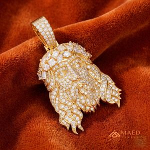 Collar con Colgante de Cabeza de León en Moissanita Chapado en Oro de 18K, Joyería de Moda para Hombres y Mujeres, Colgante Fino Estilo Moderno, Elegante y de Primera Calidad - Product Image 2