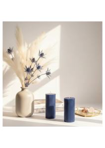 Bougie Pilier Côtelée Faite à la Main en Cire de Soja Naturelle Écologique, Décoration de Noël pour la Maison avec Parfum Personnalisé pour Mariages et Fêtes - Product Image 1