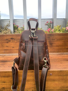 Nouveau fait à la main élégant en cuir véritable sac à dos en cuir de vachette Western usiné à la main en cuir femmes conception sacs vente chaude sac à dos Durable - Product Image 6