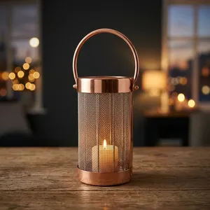 Lanterne en métal finition cuivre avec design en treillis métallique et poignée, porte-bougie décoratif pour extérieur, jardin, patio, décoration intérieure - Product Image 4