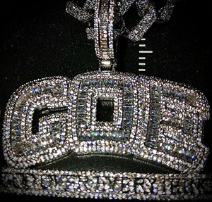 Collar con Colgante de Diamantes Go God Over Everything, Chapado en Rodio, Estilo Hip Hop para Hombre - Product Image 5