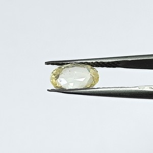 พลอยแซฟไฟร์สีเหลืองทรงรีธรรมชาติ 3.67 กะรัต สำหรับทำเครื่องประดับและแหวน YOIN-219 - Product Image 3