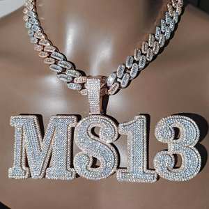 Pendentif de luxe MS13 avec lettres serties de moissanite VVS, bijoux hip-hop, chaîne cubaine, collier personnalisé - Product Image 2
