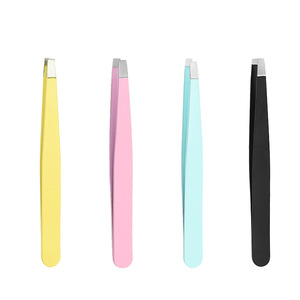 Juego de Pinzas para Cejas Profesionales de Acero Inoxidable al por Mayor, Marca Privada - Product Image 1