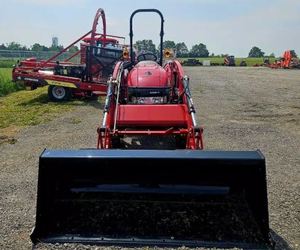 Tractor Compacto Case IH FARMALL 35C Usado del 2017 en Venta - Product Image 6