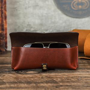 Étui à lunettes en cuir de vachette véritable souple, pochette de luxe fine faite à la main, housse de voyage pour lunettes de lecture LGC-0124 - Product Image 2