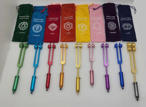 Ensemble de diapasons de haute qualité, accordés professionnellement, 0,25 Hz, ensemble premium de 9 chakras - Product Image 3