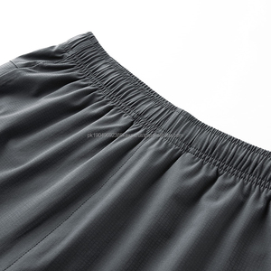 Shorts décontractés en nylon tissé 100% à séchage rapide respirants et résistants à l'eau pour hommes, avec cordon de serrage et ceinture élastique, vente en gros sur mesure - Product Image 3