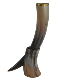 Chope à bière médiévale en corne naturelle, finition polie, avec résine, pour boire - Product Image 6
