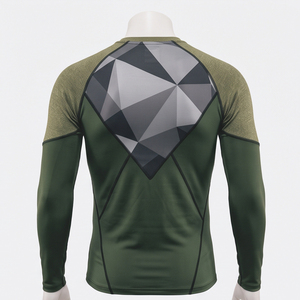 Rashguard de compression tricoté à logo personnalisé pour BJJ, haut de sport à manches longues très extensible pour MMA, grappling et entraînement de sports de combat - Product Image 2