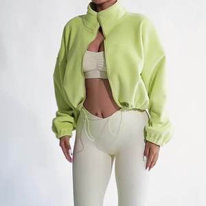 Veste de sport athlétique légère pour femmes, idéale pour la gym, l'entraînement, la course à pied, les exercices et les activités de plein air. - Product Image 1