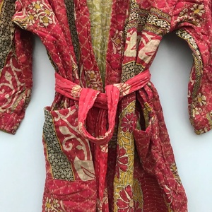 มาใหม่ล่าสุด Kantha เสื้อแจ็คเก็ตสั้นผ้าฝ้ายแฮนด์เมดแฮนด์เมดวินเทจผ้าฝ้าย Kantha ผ้าห่มแจ็คเก็ตสําหรับผู้หญิง - Product Image 5