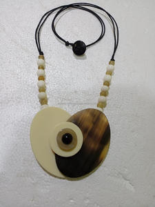 Collar de cuerno hecho a mano collar de cuerno italiano collar de cuerno de búfalo DE LA India para la venta a granel - Product Image 4