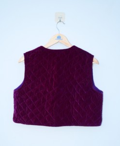 Premium Eco-Friendly <b>Quilted</b> Velvet Cotton Casual Sleeveless Jacket for Women <b>Single</b> Button Elegant Winter Layering Outerwear - Product Image 5